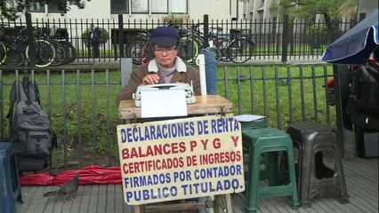 Métiers en voie de disparition: Une écrivaine publique à Bogota