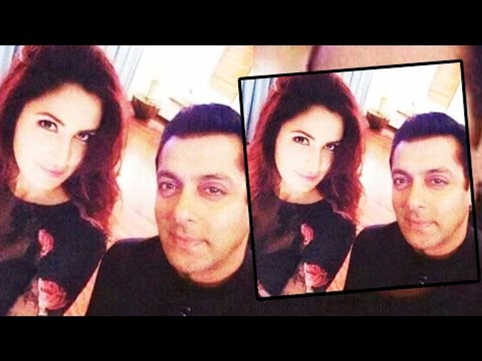 Salman Khan & Katrina Kaif Takes SELFIE On Tiger Zinda Hai Set - FAN Uploads Pic