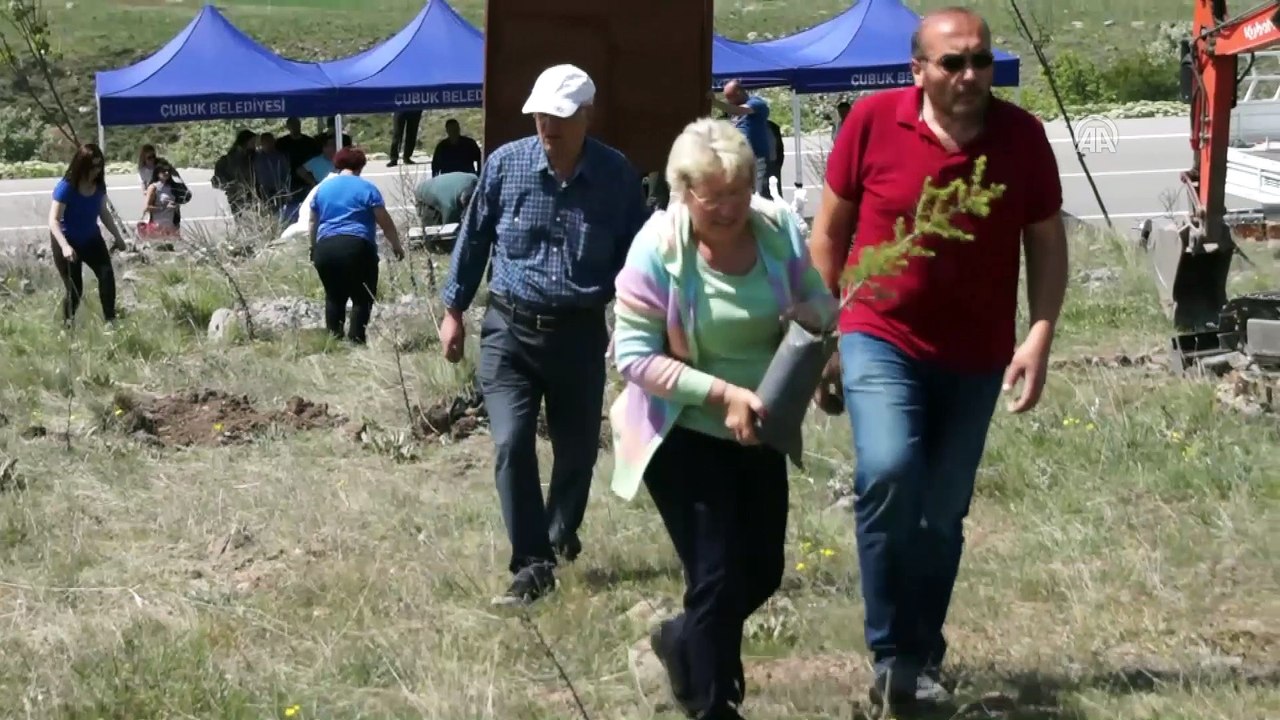 Türkiye Endokrinoloji ve Metabolizma Derneği üyeleri fidan dikti - ANKARA