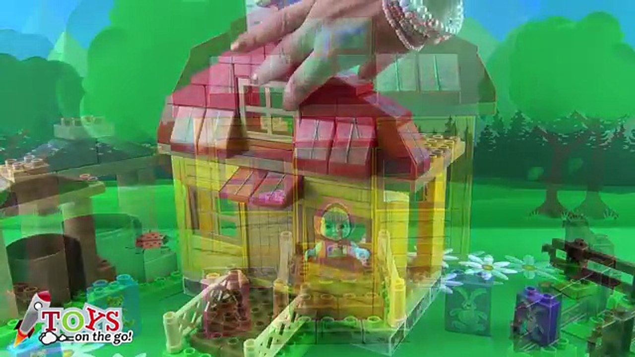 Masha limpia la casa y juega al escondite con Oso