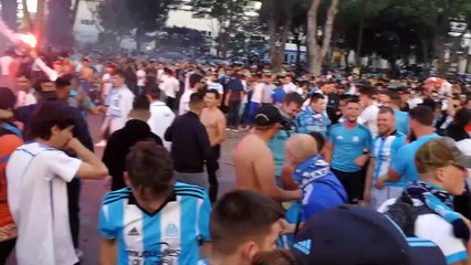 Le 18:18 - OM-Salzbourg : les images en vidéo de l'ambiance devant l'Orange Vélodrome