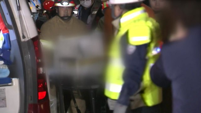 강원 정선 철광산 붕괴...3명 사망·3명 부상 / YTN