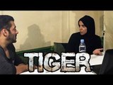 Salman With Maryaam & Rajnish In Abu Dhabi - Tiger Zinda Hai On Location