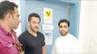 Salman Khan CLICKS With Abu Dhabi FAN Sami | Tiger Zinda Hai