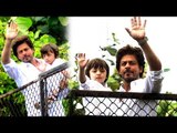 Shahrukh And AbRam Wave To Fans Outside Mannat For Eid Celebration 2017