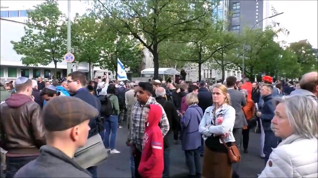 Berlin trägt Kippa - und wehe, wenn nicht!