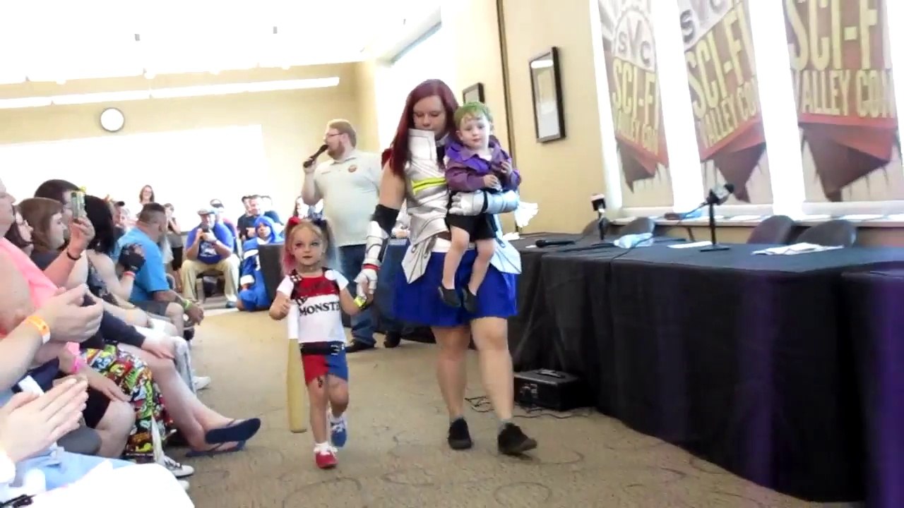 Sci-Fi Valley Con Costume Contest Intro And 12 And Under