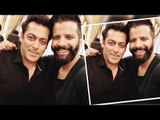 Race 3 | Salman Khan POSES With Cameraman Kapil Verma In Abu Dhabi