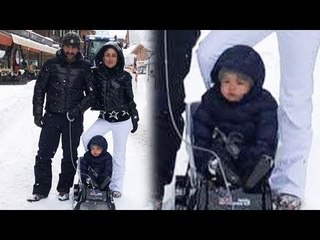 Saif & Kareena Enjoys SNOWFALL With Taimur - New Year 2018 Celebration
