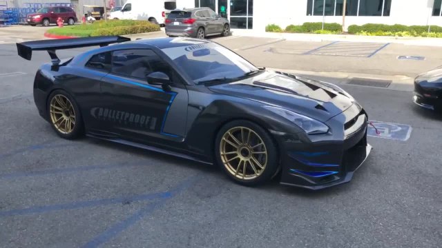 HYPERLOCK Wheels first test fit of monoblock forged GT-R center lock wheels on our dry carbon GT-R!
