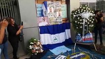 Realizan plantón y marcha en memoria del periodista Ángel Gahona, asesinado en protestas en Bluefields.