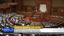 Japón aprueba ley histórica que permite al emperador Akihito abdicar