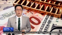 El yuan en el exterior cierra el lunes a 6,8216 yuanes por dólar