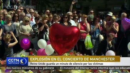 Reino Unido guarda un minuto de silencio por las víctimas