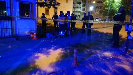 Otoparkta bir kişi ölü bulundu