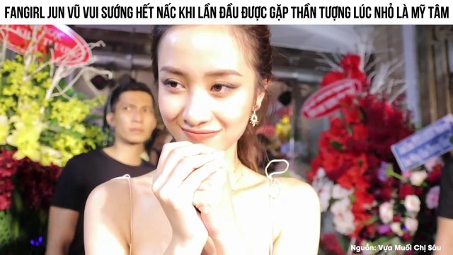Fangirl Jun Vũ vui sướng hết nấc khi lần đầu được gặp thần tượng lúc nhỏ là Mỹ Tâm