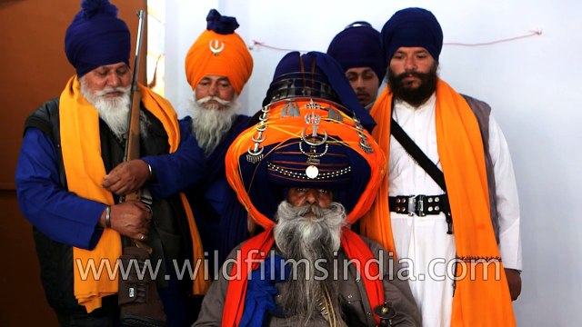 Baba Major Singh wears an oversized 425-metre-long traditional turban - Punjab