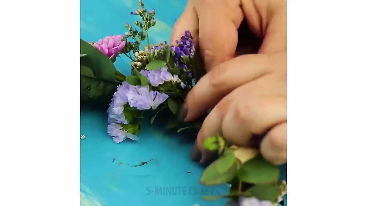 KEŞKE DAHA ÖNCE BİLSEYDİM DİYECEĞİNİZ 16 SAÇ BAKIMI TÜYOSU