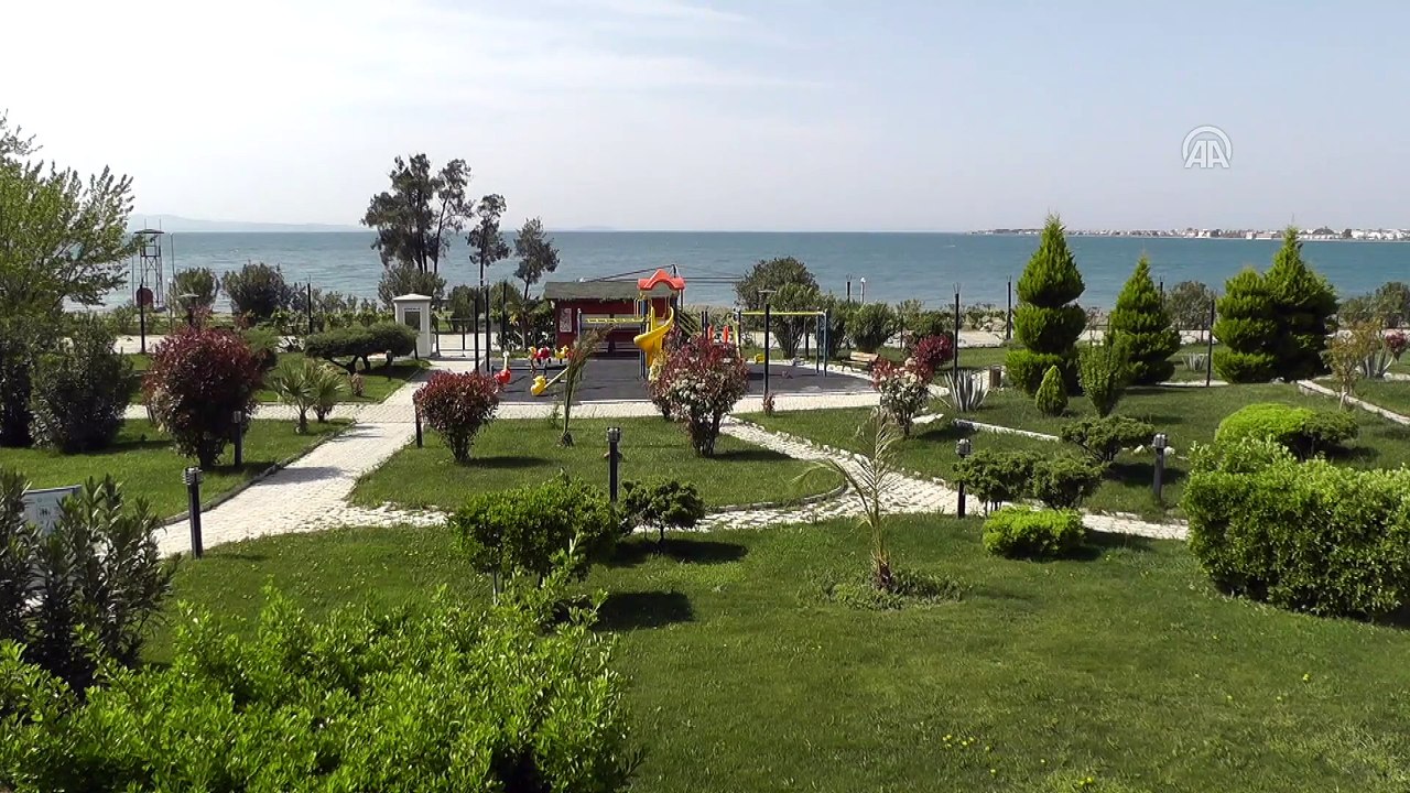 Edremit Körfezi'ndeki otellerde '1 Mayıs' berek...