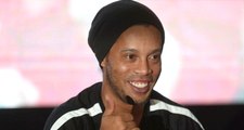 Ronaldinho'dan Derbi Tahmini: Galatasaray Beşiktaş'ı 2-1 Yener