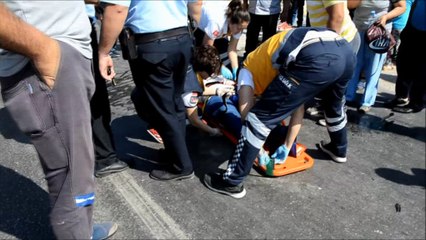 Milas’ta motosiklet ile kamyonet çarpıştı: 1 yaralı
