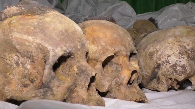 Ruanda: scoperte fosse comuni con oltre 2mila corpi