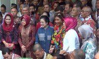 Megawati Ajak Susi Pudjiastuti ke Surabaya