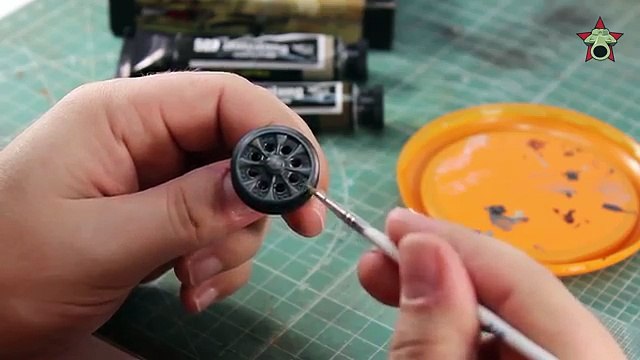 Как сделать высветления и смывку, сделать модель более зрелищной и контрастной. Oil fading & washing