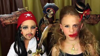 Pirates of the Caribbean 5: Dead Men Tell No Tales Jack Sparrow and Half Glam Pirate