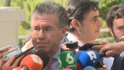 Granados sobre la renuncia de Cifuentes: "Si buscas venganza, cava dos fosas"
