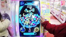 tsum tsum 街機試玩 disney 手游大型機台版 可以全家一起動手的遊戲機台 超可愛的疊疊樂消除遊戲 玩具開箱一起玩玩具Sunny Yummy Kids TOYs