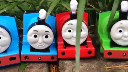 シュポポトーマス全５種類コンプリート【すき家のおまけ】きかんしゃトーマスおもちゃ　THOMAS & FRIENDS Toys of all five in Japan