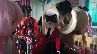 GHOST ADVENTURES WITH NOIR AND SAKI | HARLEY QUINN AND SAKURA MIKU ARE BEST FRIENDS???