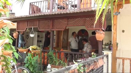 1 ay önce evlendiği karısını öldürüp intihar etti