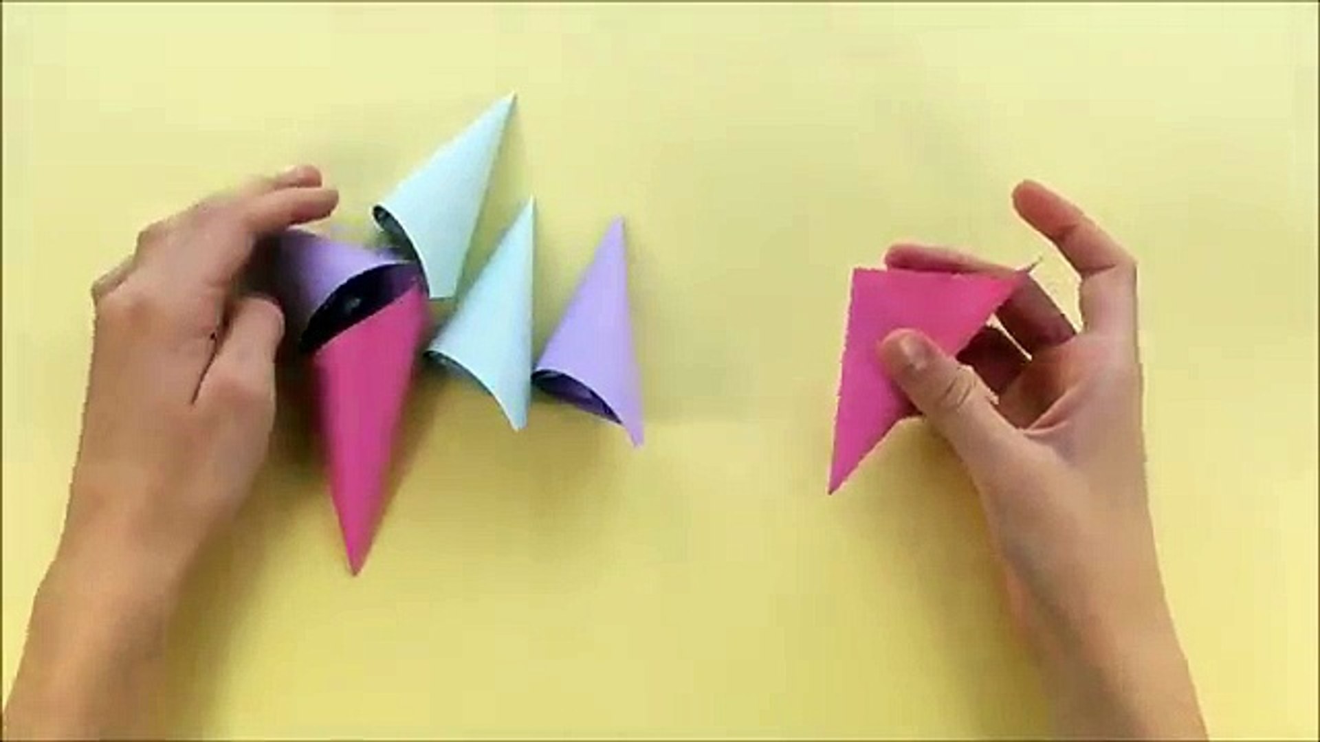 Blumen Basteln Mit Papier Basteln Mit Kindern Einfache Origami Blume Falten Diy Muttertag