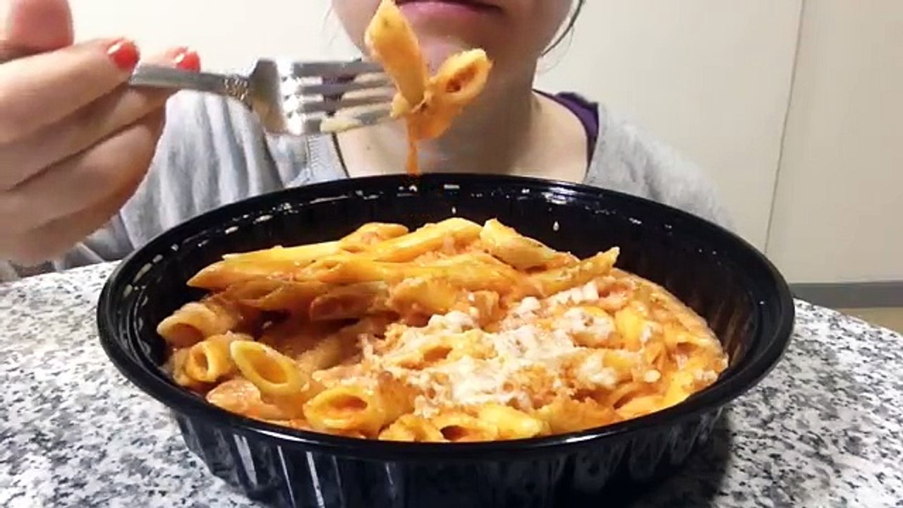 ASMR SUPER EXTRA CREAMY MAC AND CHEESE (Eating Show) Mukbang! *Extreme Slurping Eating Sounds*