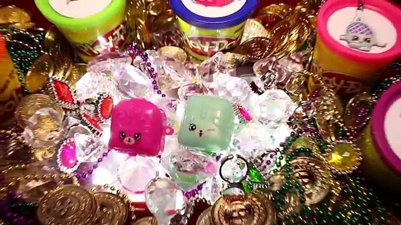Season 5 SHOPKINS TOYS Play Doh Surprise Electric Glow, Petkins Backpack Blind Bags, Charms Videos