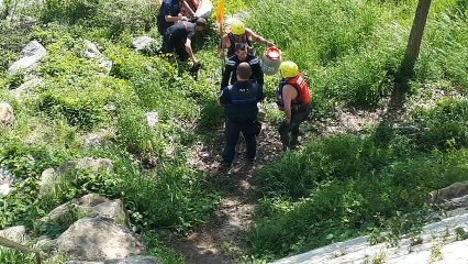 Deux kayakistes en difficulté à Crest