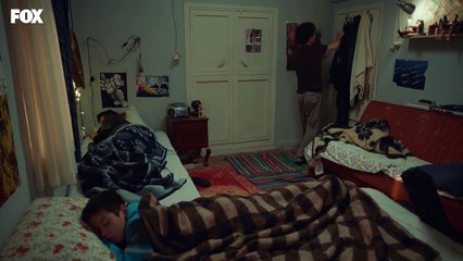 Hikmet araba çalmaya çalıştı Bizim Hikaye 25. Bölüm