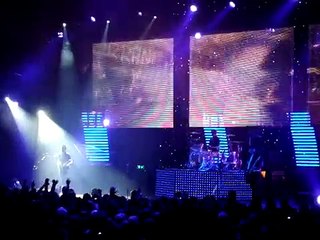 Muse - Invincible, Kyivskyi Palats Sportu, Kiev, Ukraine  10/13/2007