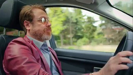 Ufak Tefek Cinayetler 26. Bölüm - Evdeki Büyük Tehlike