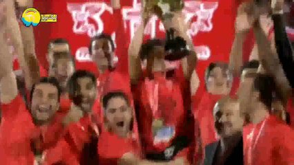 بالا بردن جام قهرمانی پرسپولیس توسط هانی نوروزی