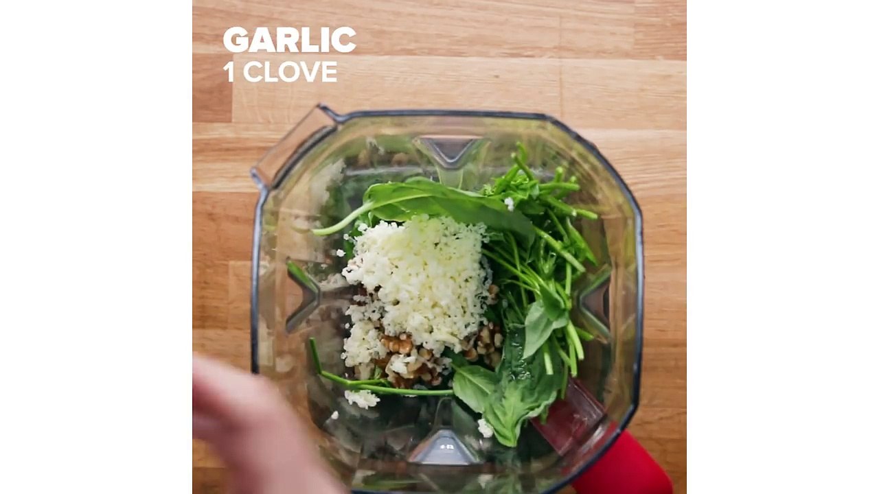 8 Unexpected Ways You Can Use Kitchen Scraps #EarthMonth