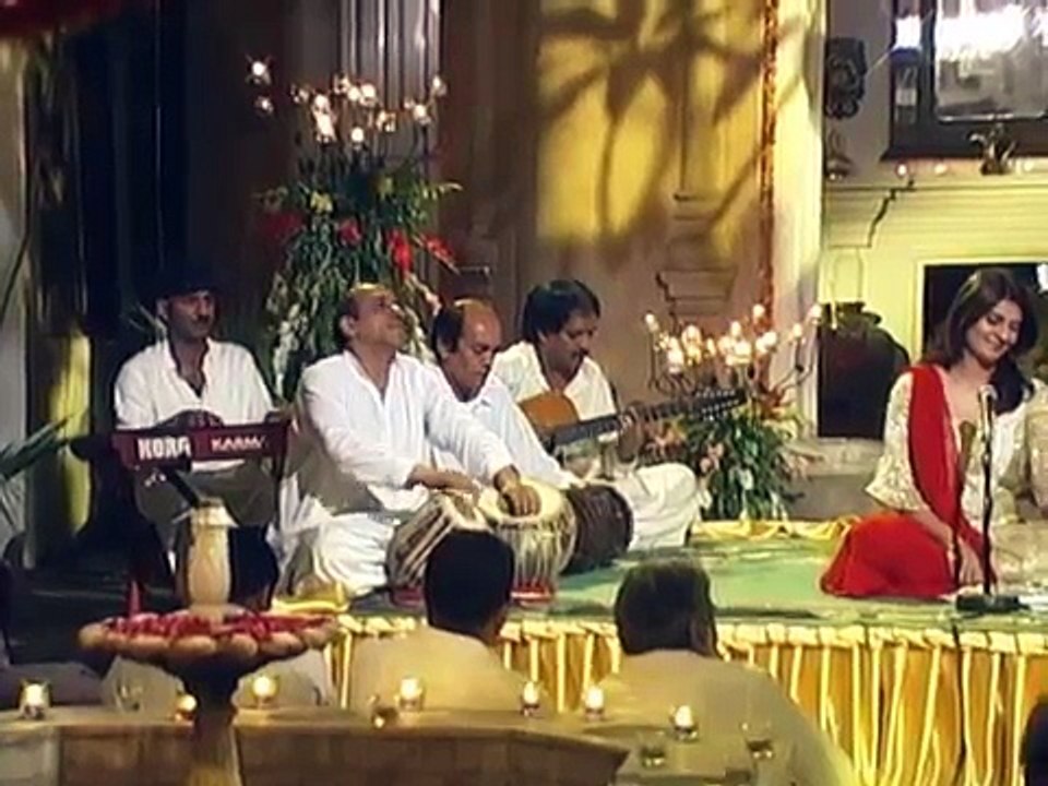 Hazaaron Khwaishein Aisi | Fariha Pervez(1) | Sad Song | Live Performance | HD Video