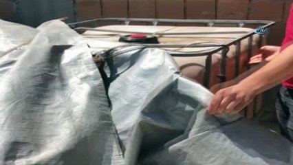 Adana'da kaçak akaryakıt operasyonu... 2 bin 400 litre kaçak akaryakıt ele geçirildi