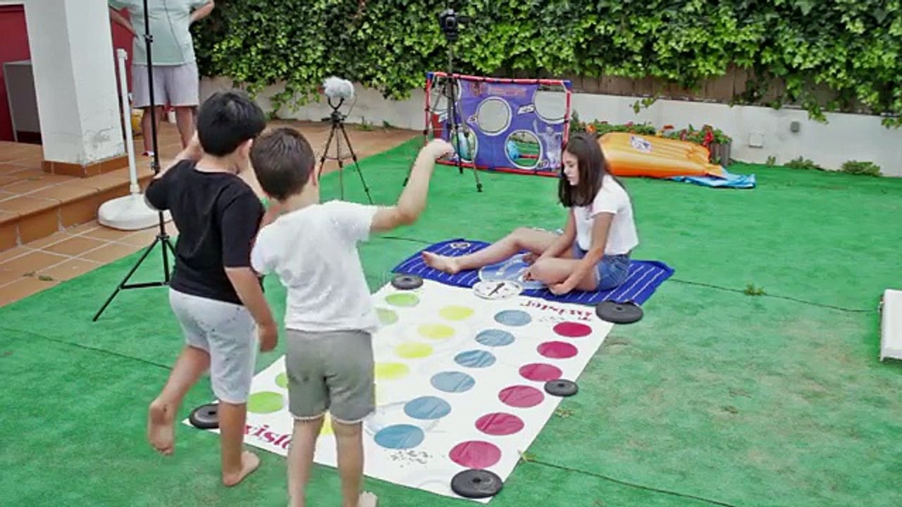 Twister Game y Spinner Challenge o Fidget Spinner Challenge en Abrelo Toys Juegos de Mesa