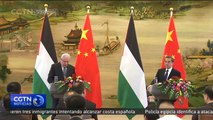 El canciller chino se reúne con su homólogo palestino en Beijing