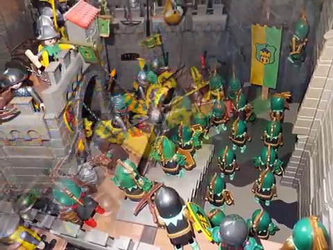 Playmobil Knights in Attack Part 2 Castle - Diorama - Playmobil Ritter im Angriff Ritterburg