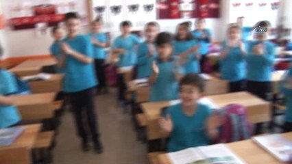 CP Hastası Ömer’e minik arkadaşlarından büyük destek