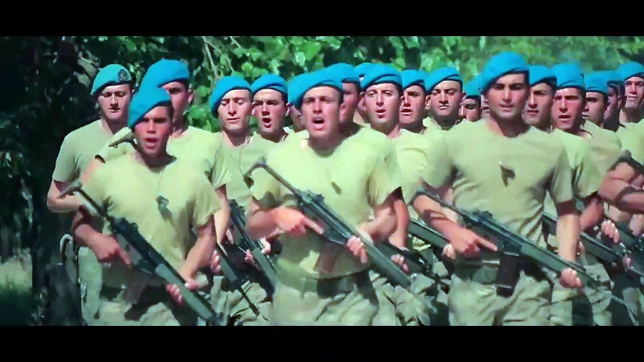 Cumhurbaşkanı Erdoğan'ın ünlülerinden Afrin türküsü